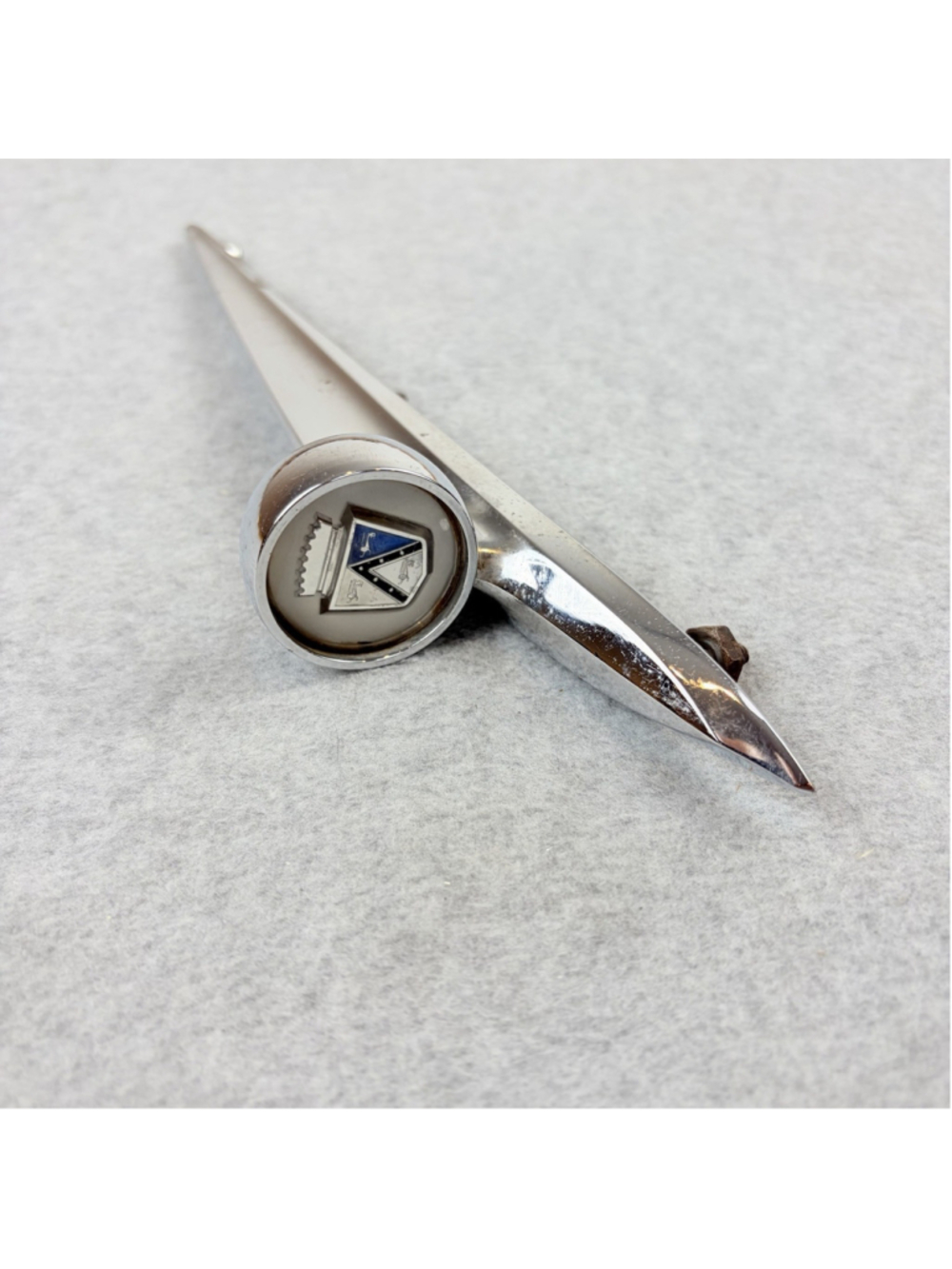 1957 Ford Fairlane Ranchero Hood Ornament BAC-16853-A Chrome OEM Crest Emblem